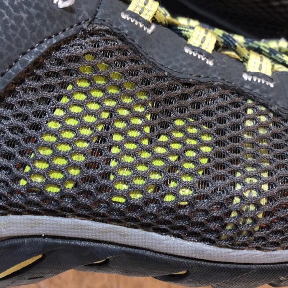 Merrell Light-Weight Men’s Shoe/Water shoes - Picture 8 of 8